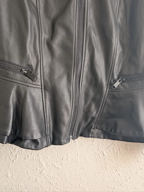 Gili Black Faux Leather Zip Jacket - Picture 3 of 7